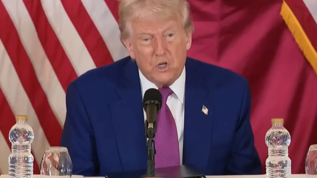 Trump Warns Apple Against Shifting iPhone Production to India Amid Global Supply Chain Shake-Up