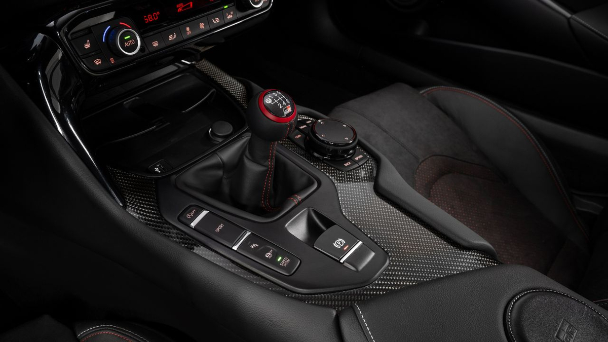 2026 Toyota GR Supra Gearbox and Center Console