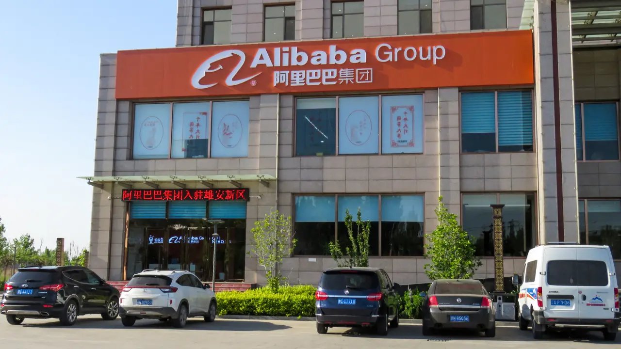 Alibaba Launches Qwen3-Max AI Model with 1 Trillion Parameters and Global Data Center Expansion