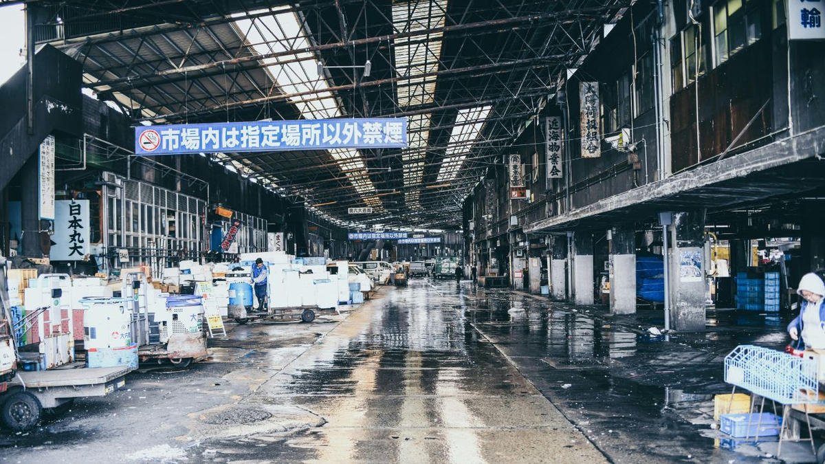 Chinese Factories Slow as U.S. Tariffs Begin to Bite: Trade War Impact Deepens in April 2025