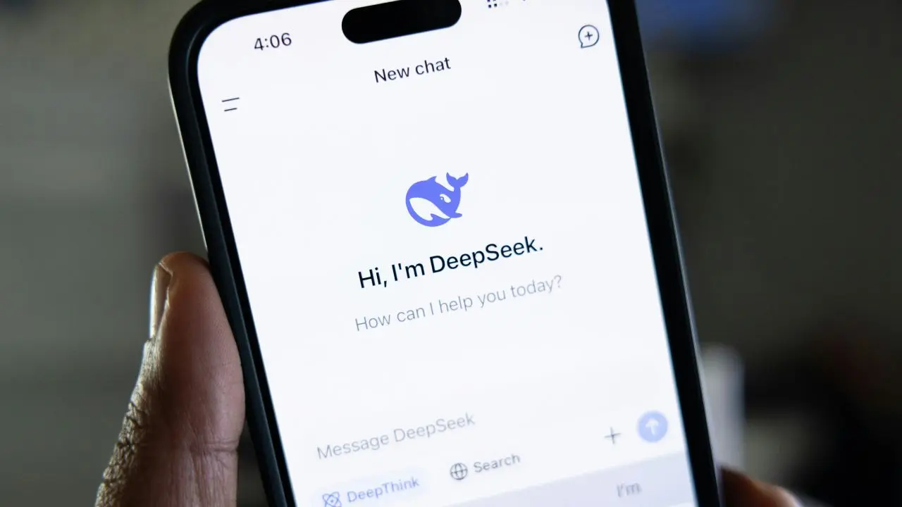 China's DeepSeek AI Challenges GPT-4 and Gemini with New Advanced Model R1-0528
