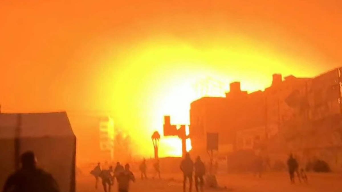 Israeli Airstrike Destroys Section of Gaza City Hospital Amid Intensifying Conflict