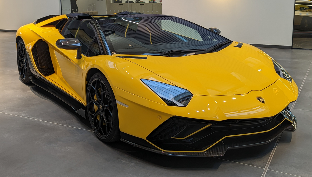 lamborgini aventador