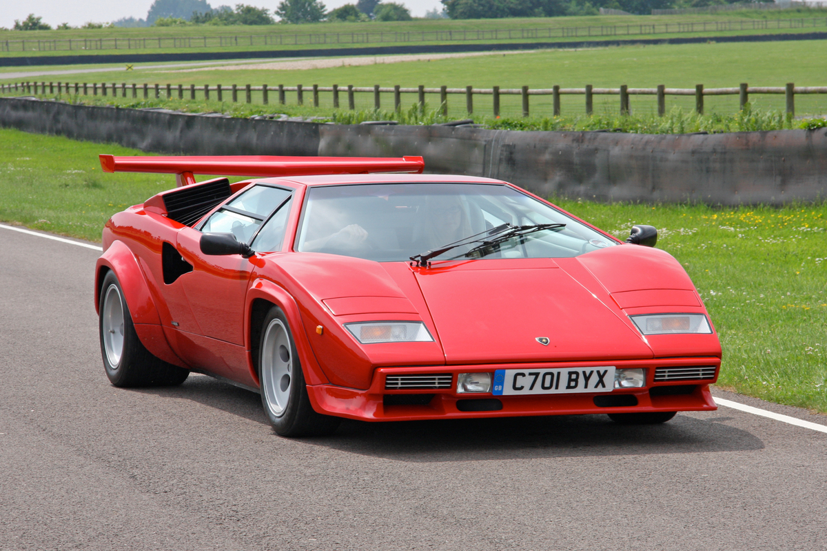 lamborgini countach LP500