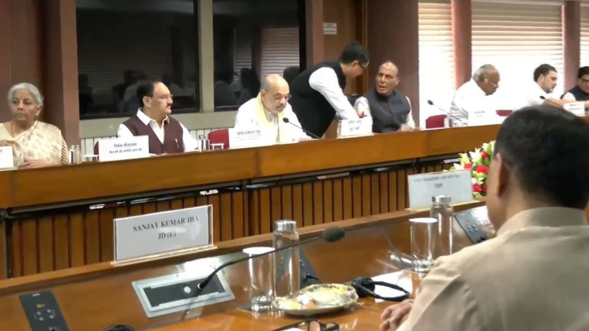 India Briefs All-Party Leaders Following 'Operation Sindoor' Strikes on Pakistan Terror Sites