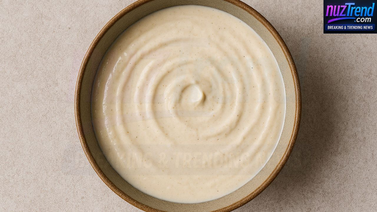 Preparing sauce for paneer shawarma wraps
