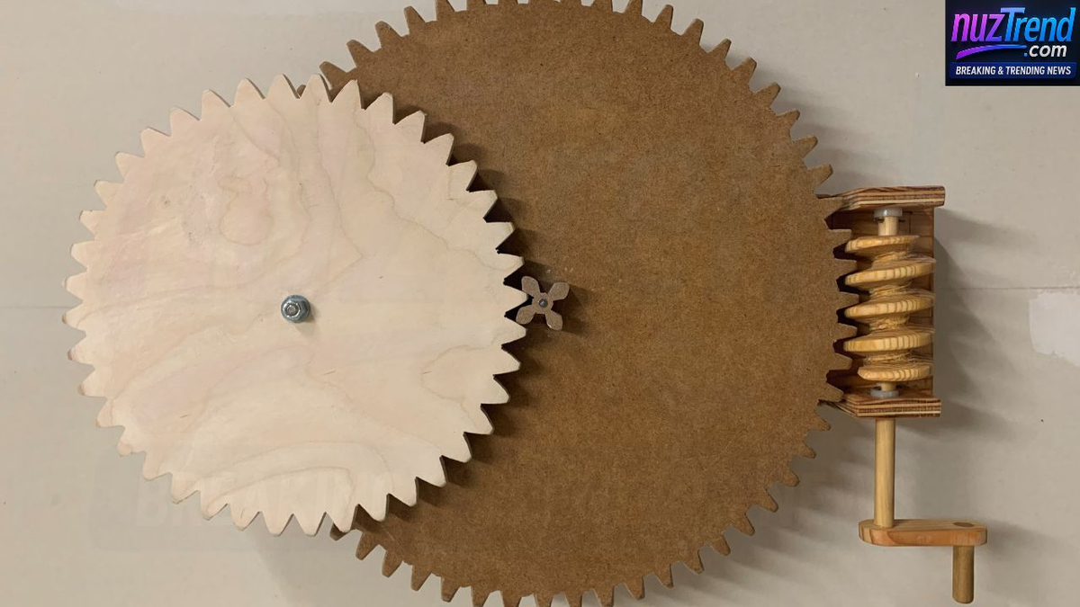 Replica of the 1847 roadometer, handmade by Jeff Niven using Larry Howell's measurements