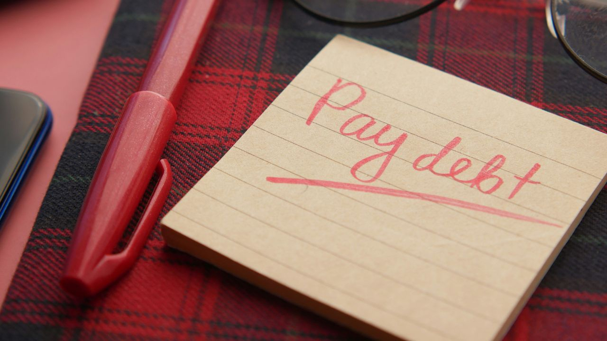 Student Debt Collections Restart May 5, 2025: What Borrowers Must Know