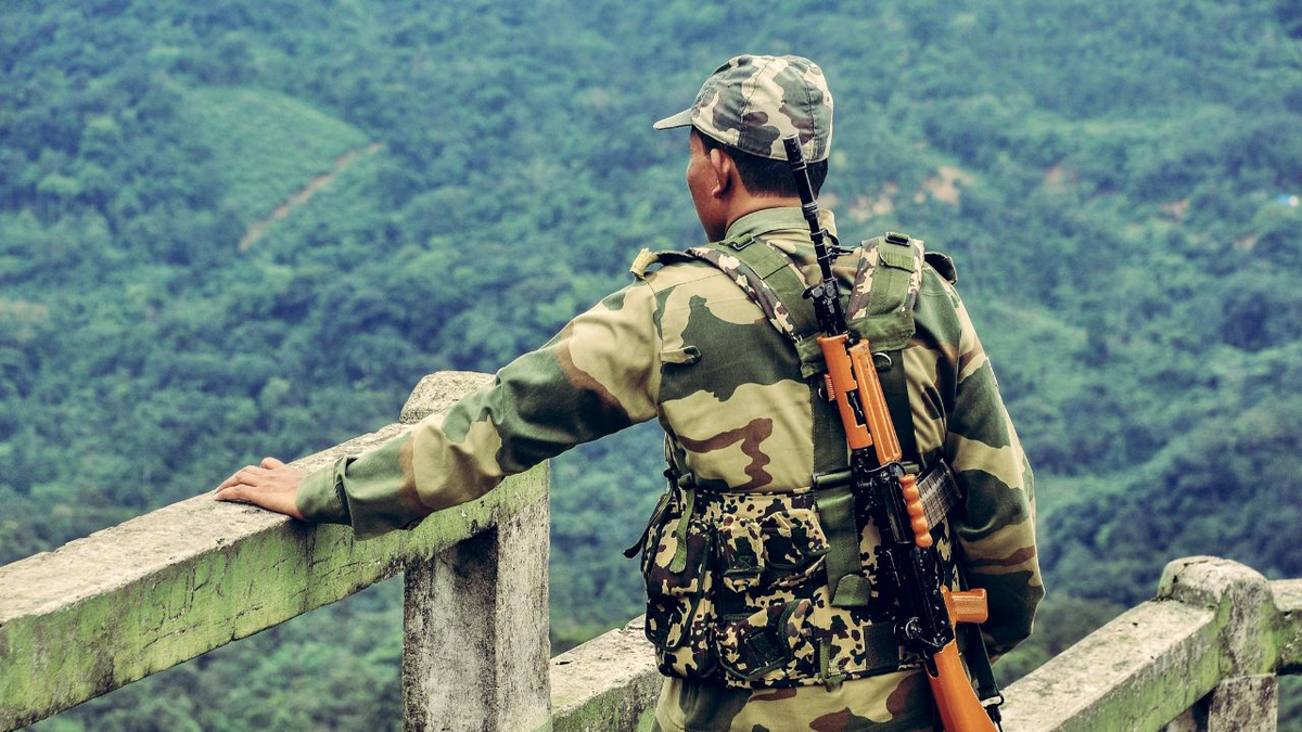 Indian Army Soldier Killed in Ongoing Encounter in J&K’s Udhampur District