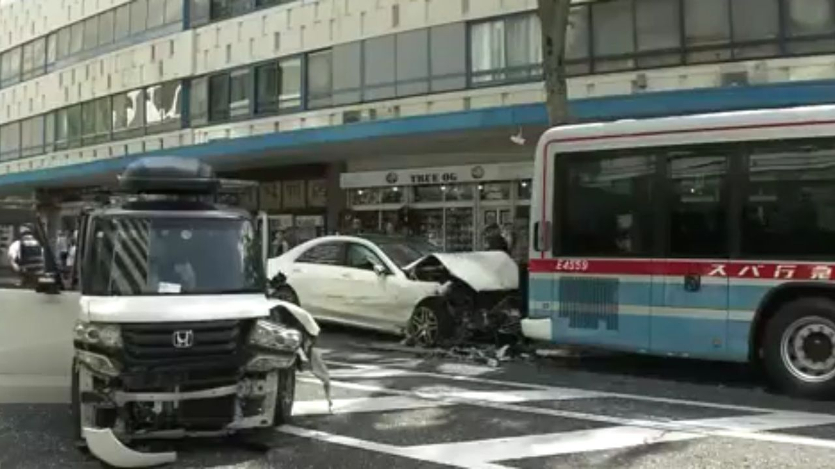 8 Injured in Drunk Driving Accident in Yokosuka, Kanagawa – Driver Arrested on the Spot